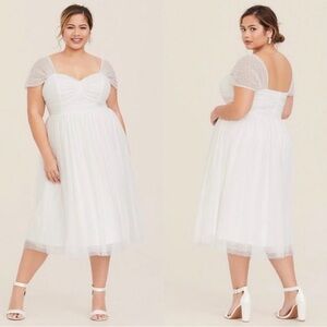 Ivory tulle Torrid special occasion dress size 10